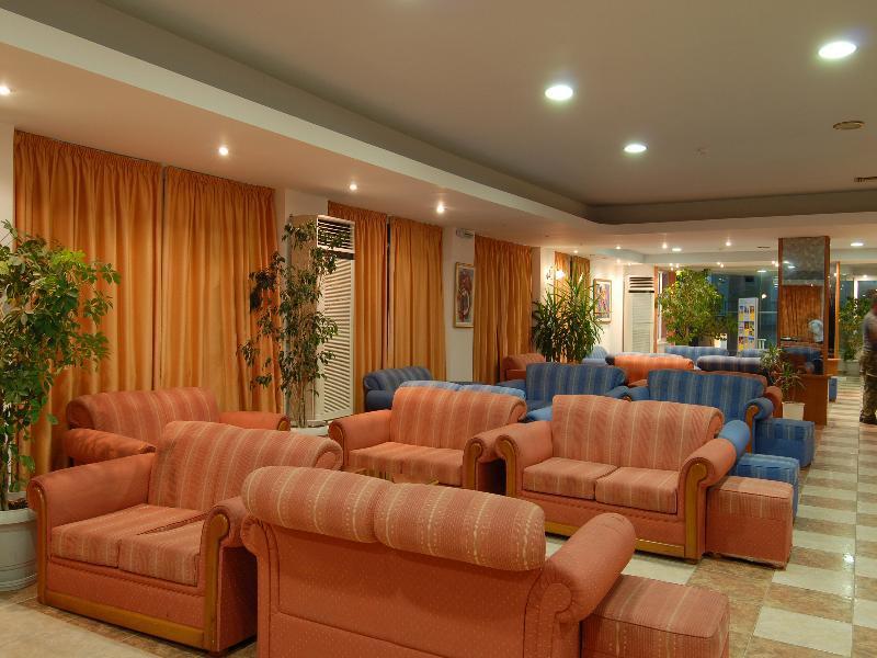 Planos Apart Hotel 3*